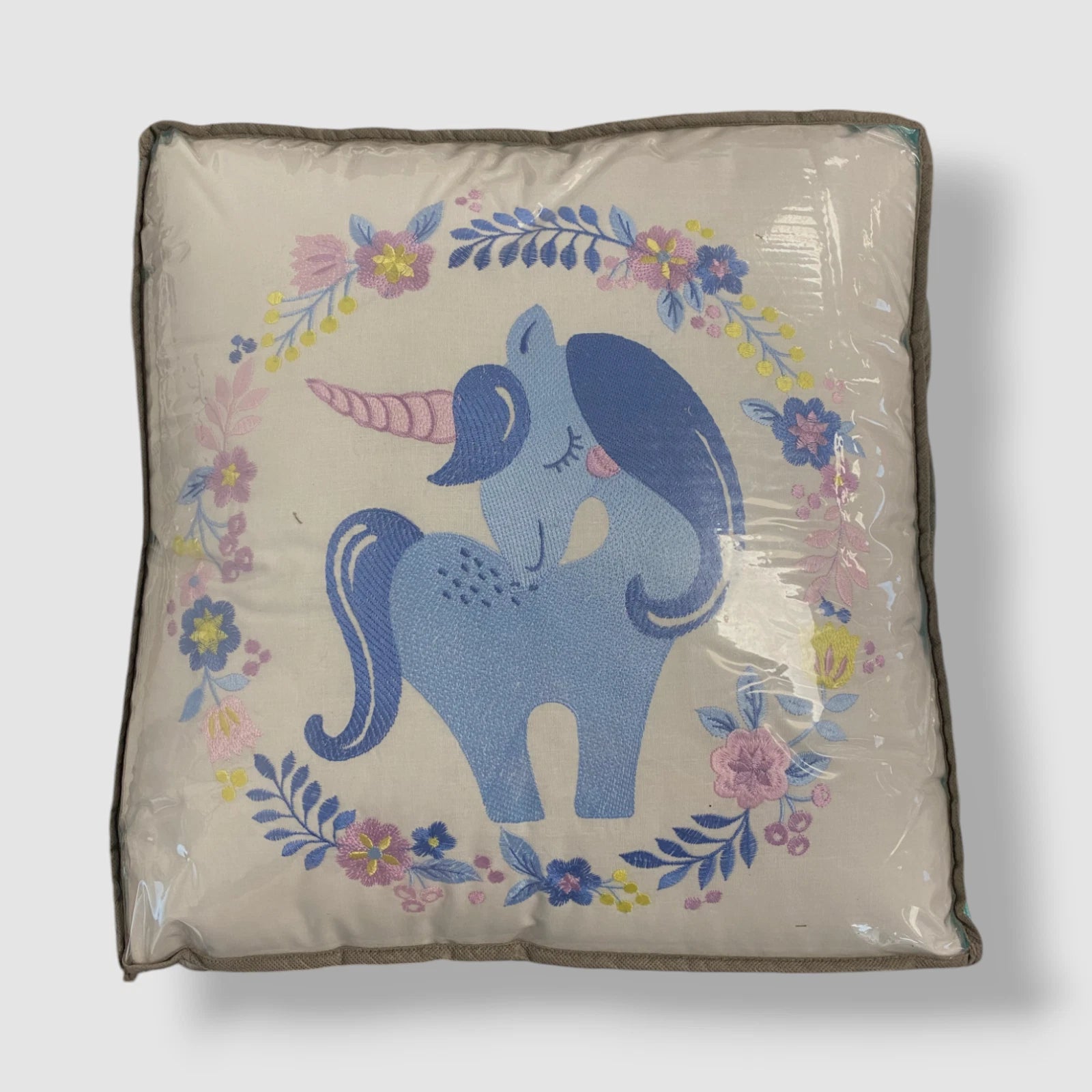 Duvet Set Urban Habitat Kids 5pc Full/Queen